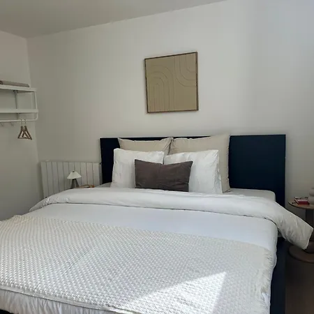 Cozy In 2 Private Rooms, 15 Min To Downtown Appartement *