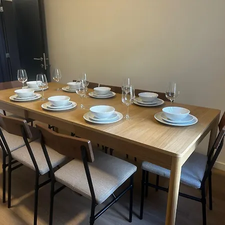 Cozy In 2 Private Rooms, 15 Min To Downtown Appartement