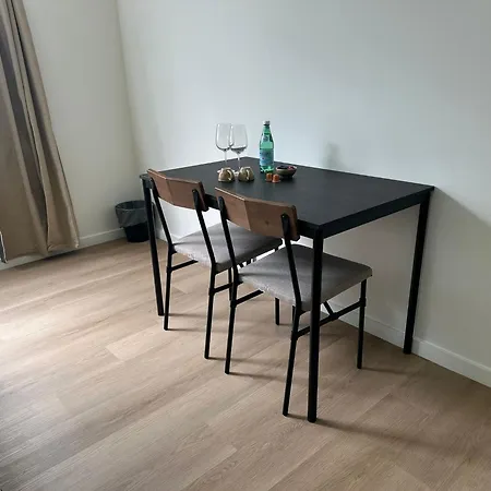 Appartement Cozy In 2 Private Rooms, 15 Min To Downtown Gand