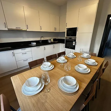 Cozy In 2 Private Rooms, 15 Min To Downtown * Gand