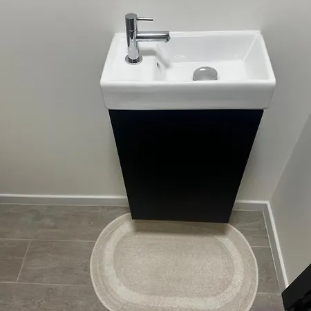 Appartement Cozy In 2 Private Rooms, 15 Min To Downtown Gand