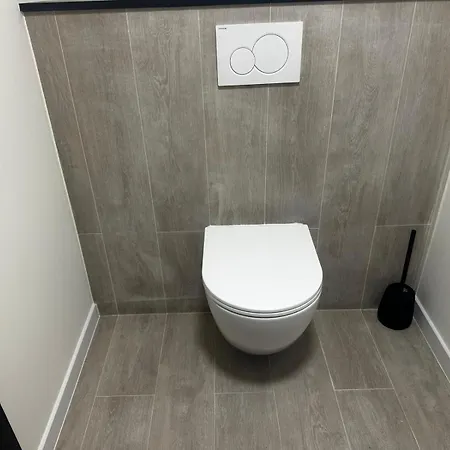 Cozy In 2 Private Rooms, 15 Min To Downtown Appartement *